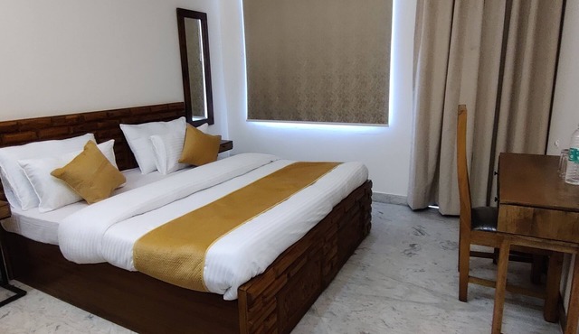 Hotel Suryavanshi Palace