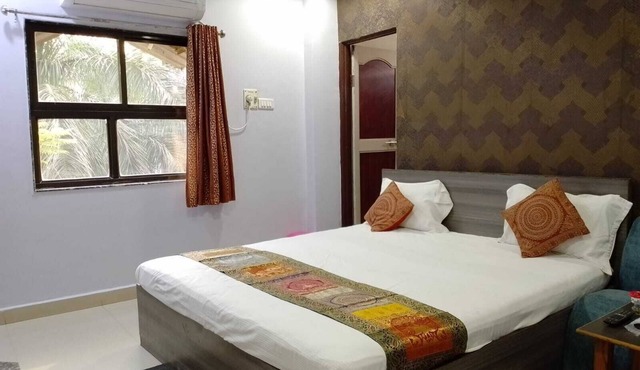 HOTEL VAIDYA REGENCY