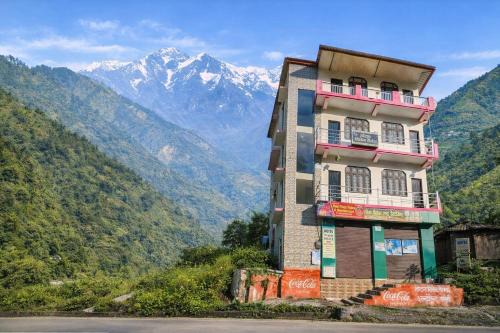 Hotel Vivek Palace