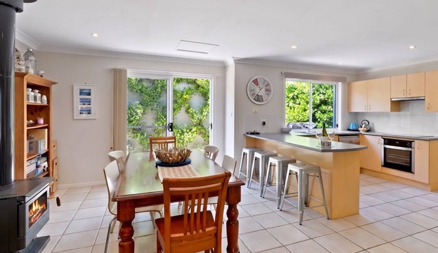Husky House by Experience Jervis Bay
