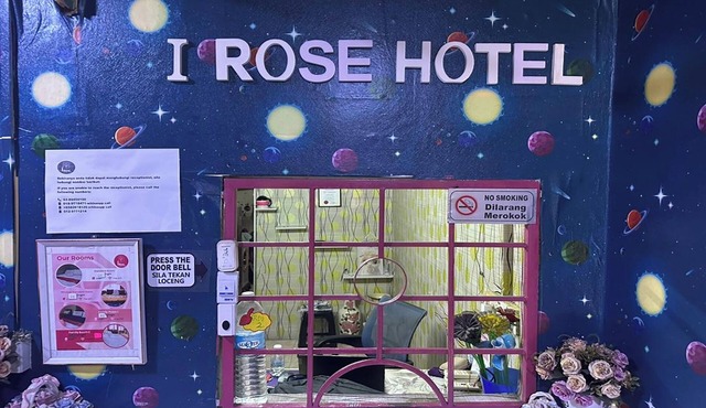 I Rose Budget Hotel