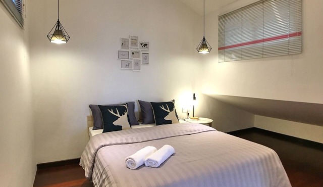 iBook10 Deluxe Loft Suite Room by iBook Homestay