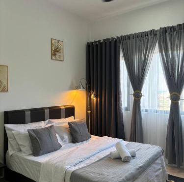 Icon Residence Premium Condo