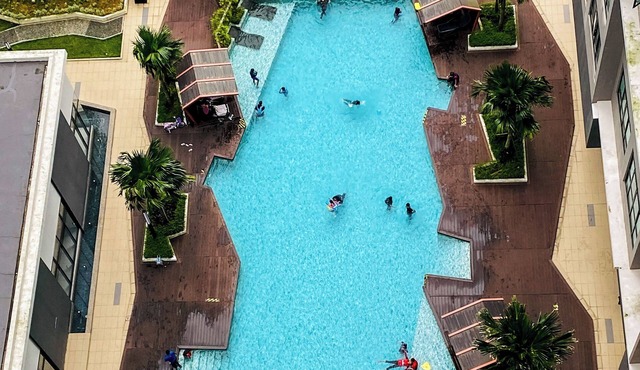 Icon3 Condo in IOI City Mall Putrajaya, Pool View