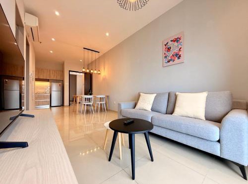 Iconic Regency Seaview Homestay with Rooftop Pool