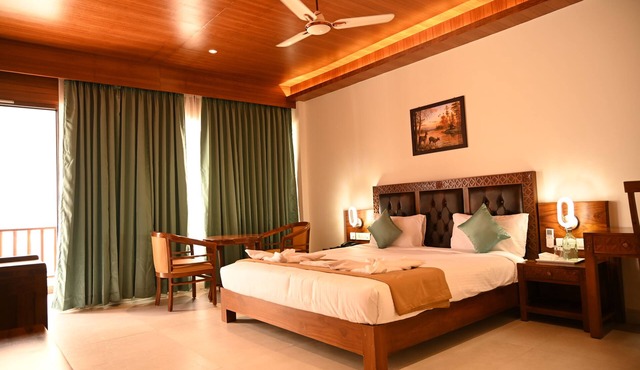 ILE BAY RESORT