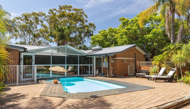 Immerse yourself in the laid back lifestyle of Tulloch Estate.