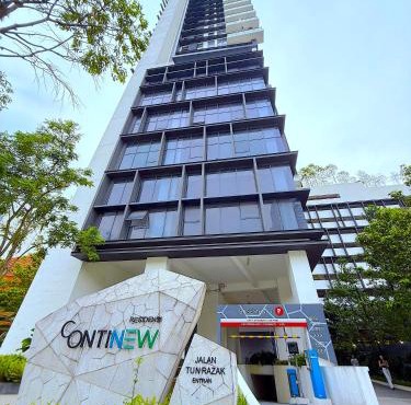 In"Continew" Amazing Studio With Kitchen & Living Room
