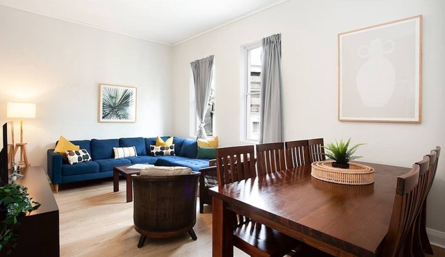 Incredible Beachside Location 4 Bed Apartment