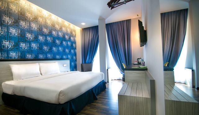 Indra Hotel - Boutique Suites