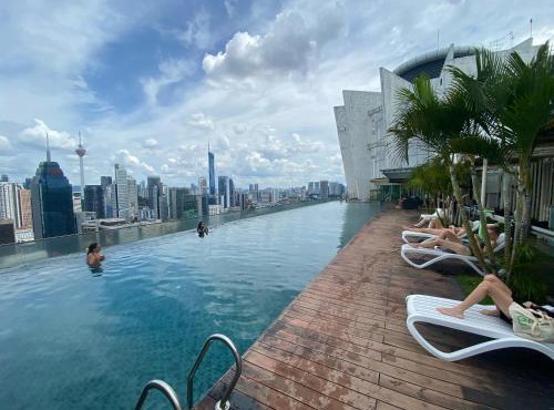Infinity Skypool Ladies Room in Hostel