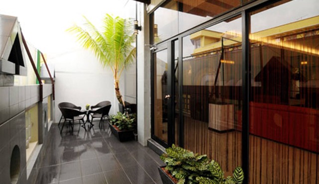 Inn Home Hotel