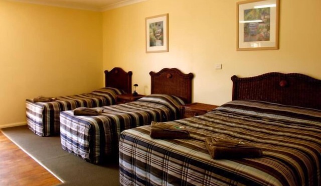 Isis Motel Scone