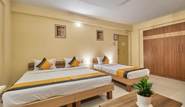 Itsy Hotels Emirates Suites - Near RMZ EcoWorld, Bellandur