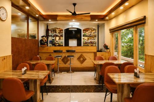 Jannat Hotel - Solan