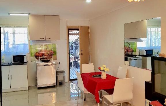 JJJGM PLACE @ ALEX HILLS in Ormiston