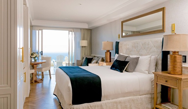 Jonahs Restaurant & Accommodation, Whale Beach in Palm Beach