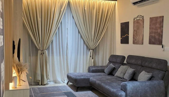 Kajang Retreat: Spacious 3BR