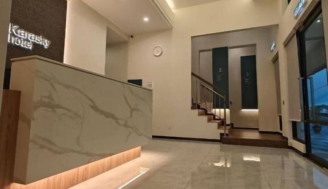 KARASKY HOTEL