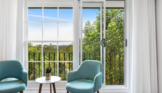 Killara Hotel & Suites