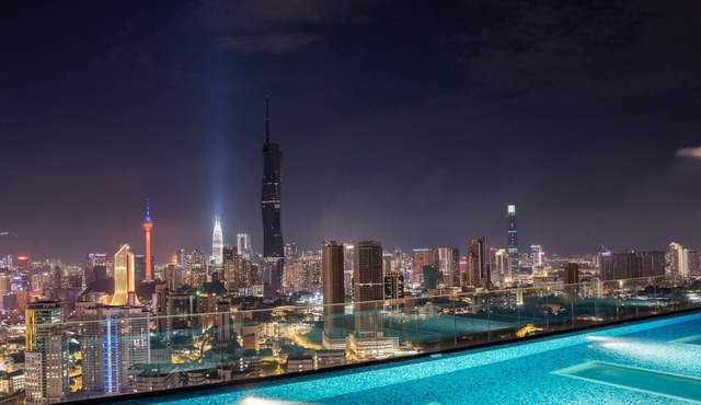 KL Sentral Studio, Sky jacuzzi, pool, Petronas KLCC view-steps to Monorail 21