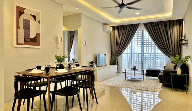 KLIA Residensi With Netflix