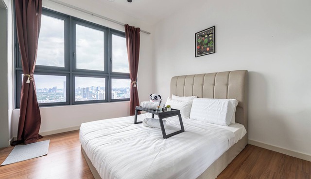 Kuala Lumpur Skyline CityView Comfort Home