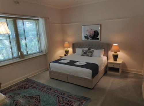 Lake House Benalla