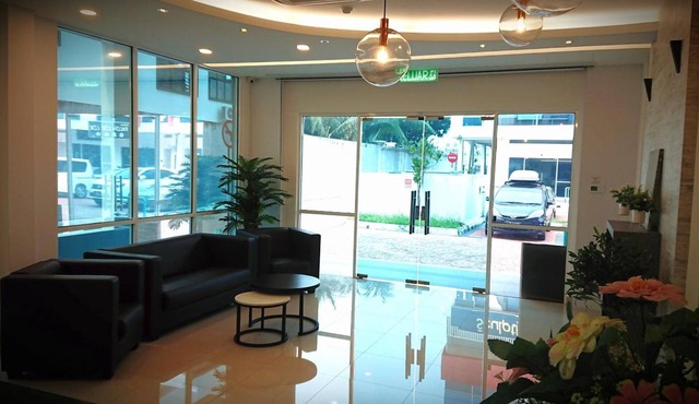 Legacy Hotel