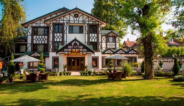 Lemon Tree Hotel Srinagar