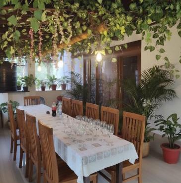Lewis Homestay