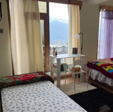 Lhamus homestay