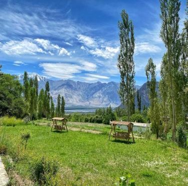 Lharje Resort