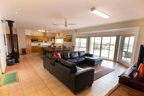 Limestone Ridge in Tailem Bend