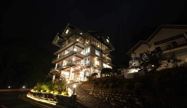 Longitude Homestay