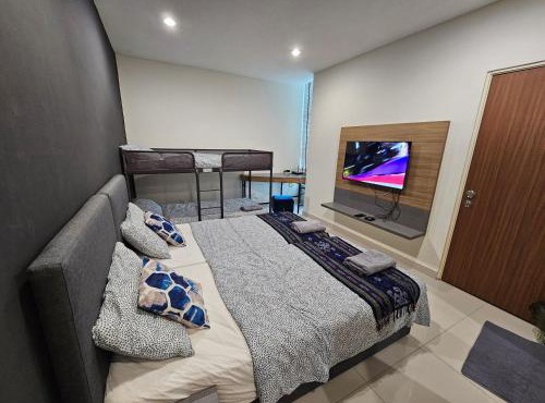Lovely Kozi Square comfort Studio Home 3C in Kuching