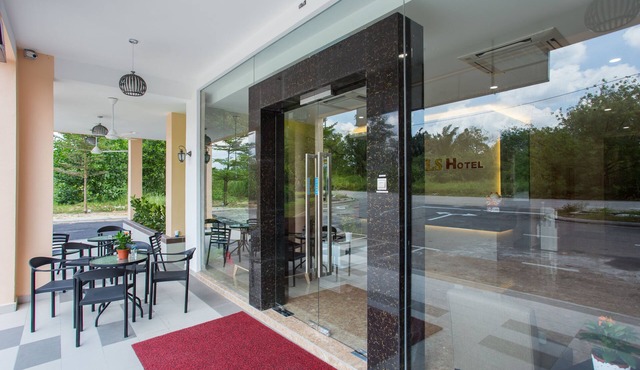 LS Hotel