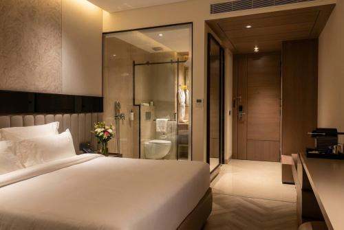 Lumeirrah Suites