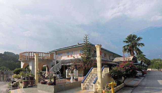 Lumut Villa Inn
