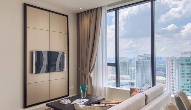 Luxe 3R2B Pav Ceylon Bukit Bintang KLCC 600MBPS