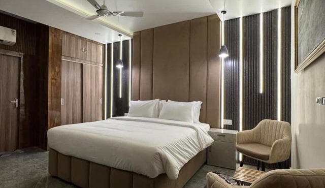 Luxenest Holiday Homes Luxury 3BHK Apartment with Pool & Gym