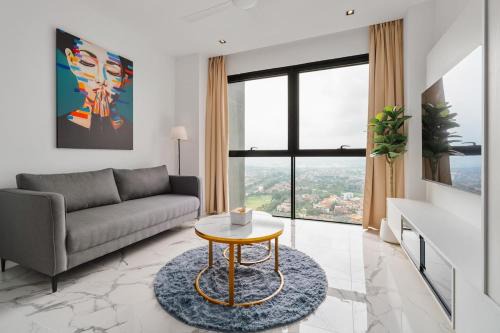 Luxury 3 Bedroom at Lumi Tropicana Balcony With Golf View Sleeps 9 and Darts B2-23