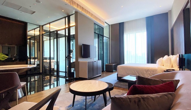 M Resort & Hotel