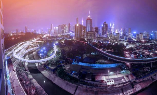 M Vertica Cheras KL City Fully Air-Con Nice View Homestay