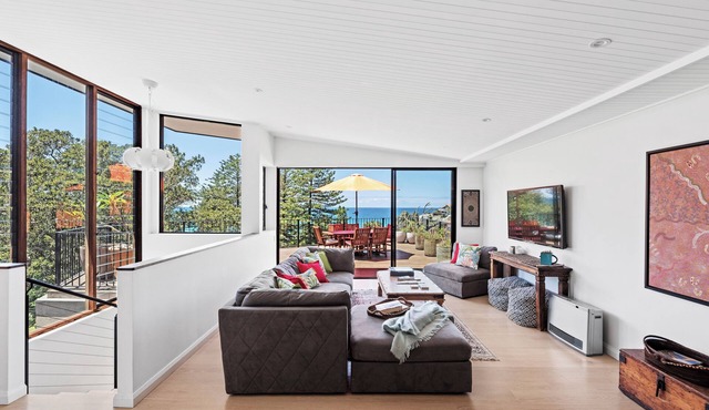 Magnificent 3BR Bronte Holiday House with Views