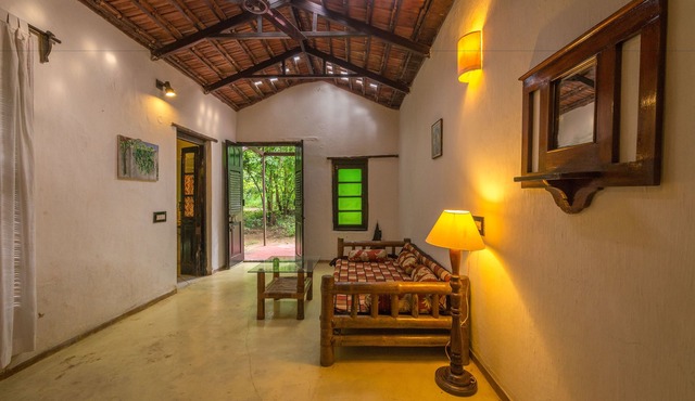 Mahua Vann Pench