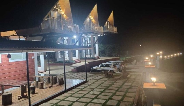 Manshas High-5 Resort