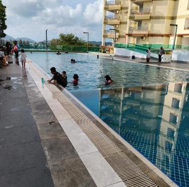 Marina Heights Apartment