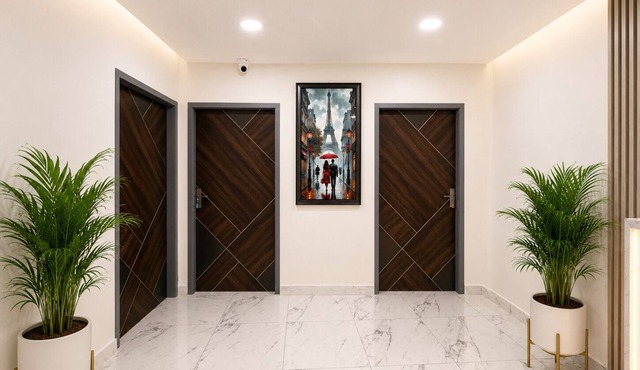 Mauryan Signature Hotel NHPC Metro
