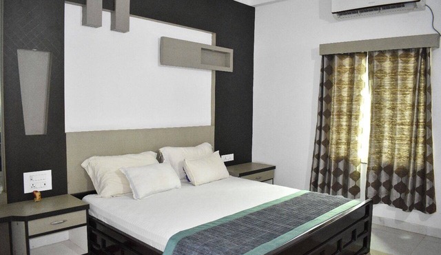 MAYUR HOTEL